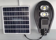 Đèn LED chống thấm nước 50w IP65 Đèn đường bằng thép với bảng điều khiển năng lượng mặt trời